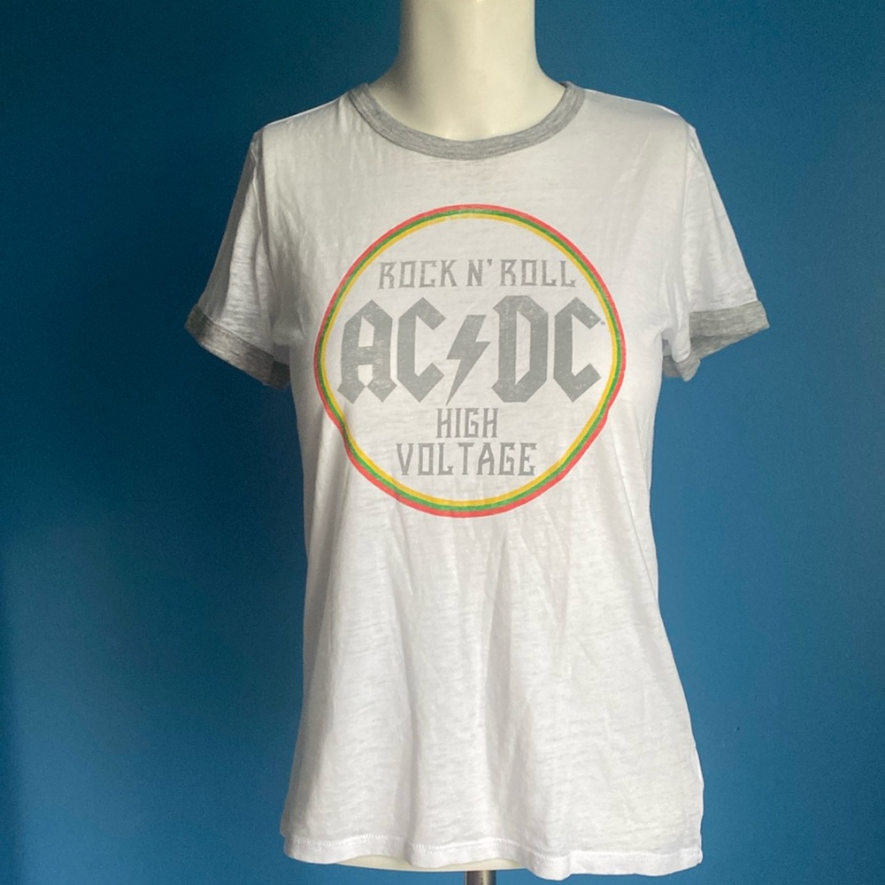 AC/DC women’s tee shirt size small